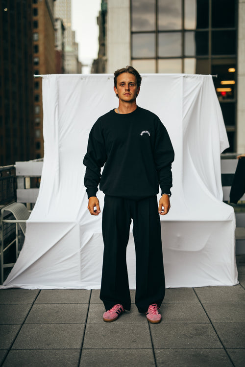 Circle Crewneck Black